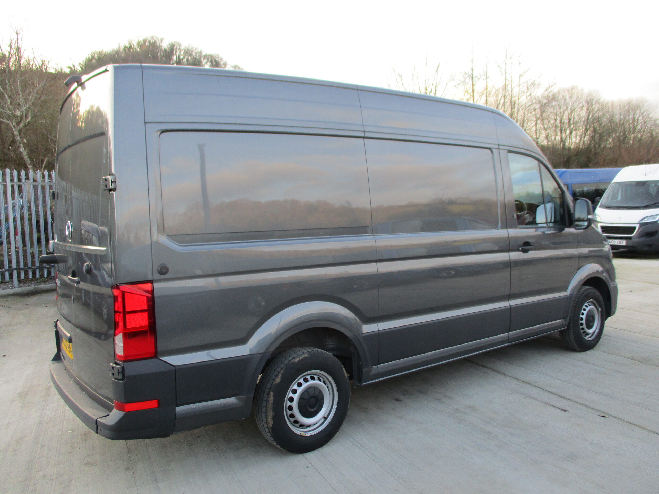 VW Crafter Ex Service Vans 3 Scaled